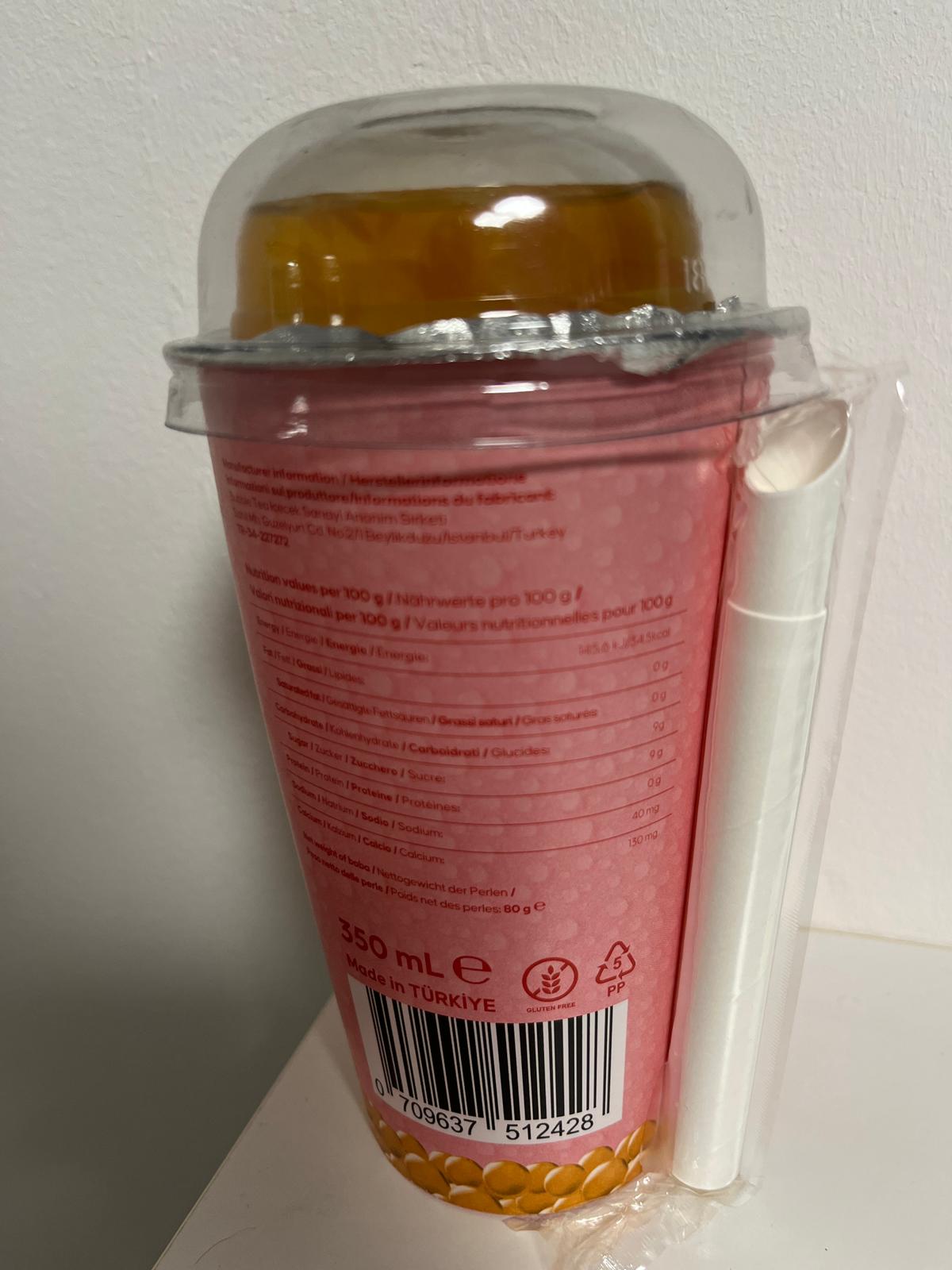 Bubble Tea cu aromă de căpșuni și ceai verde cu boba de mango